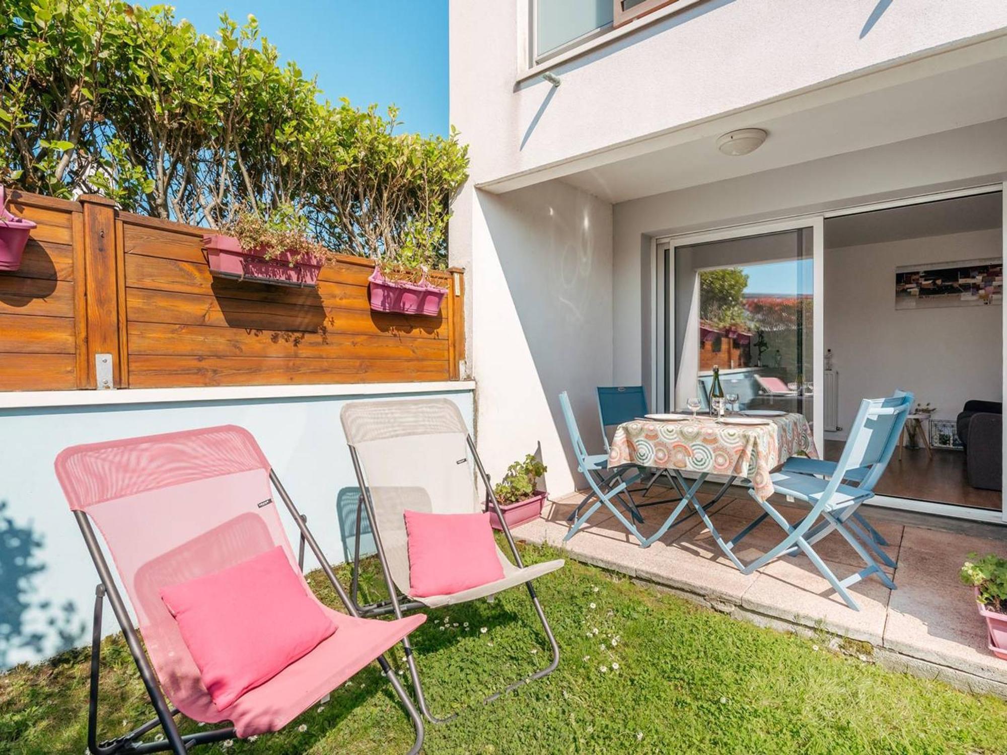 : T2 De Standing, 49m², Proche Marche, Et Thalasso, Parking Inclus - Fr-1-477-243 * Carnac